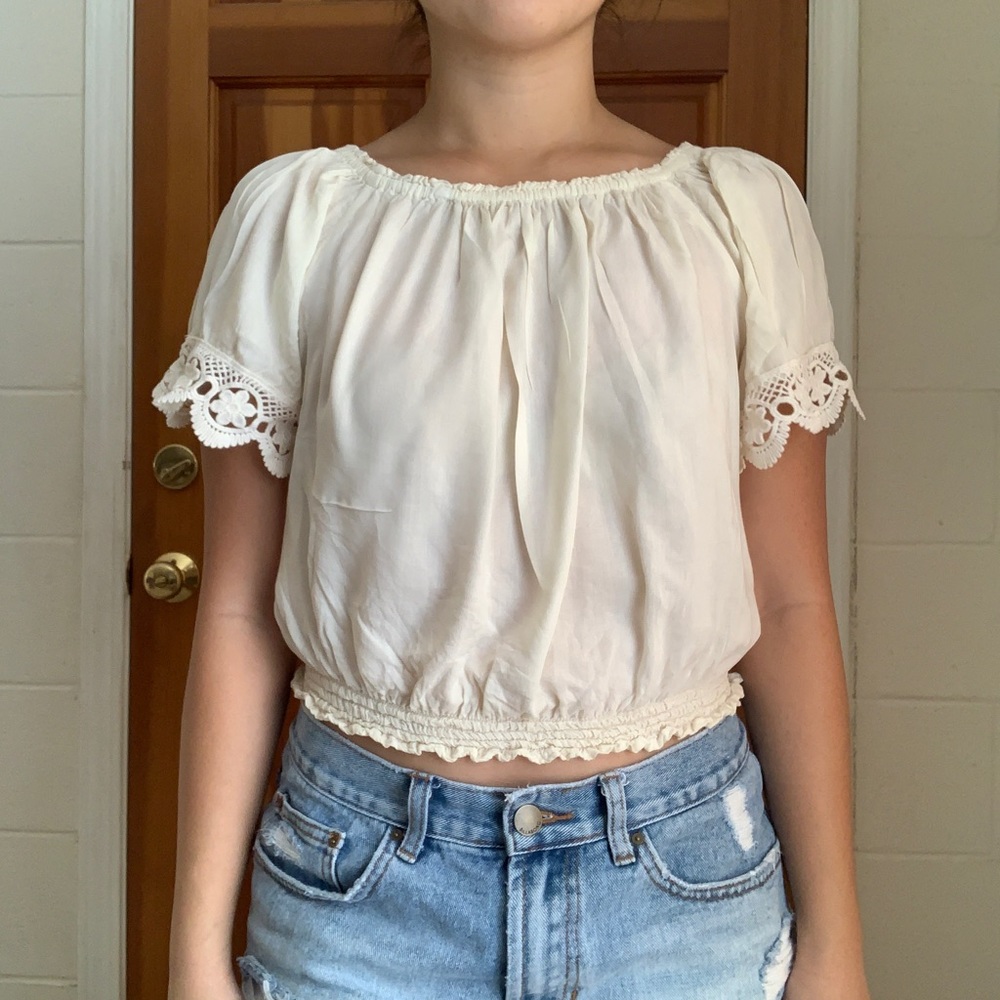 TIARE HAWAII White Sheer Blouse